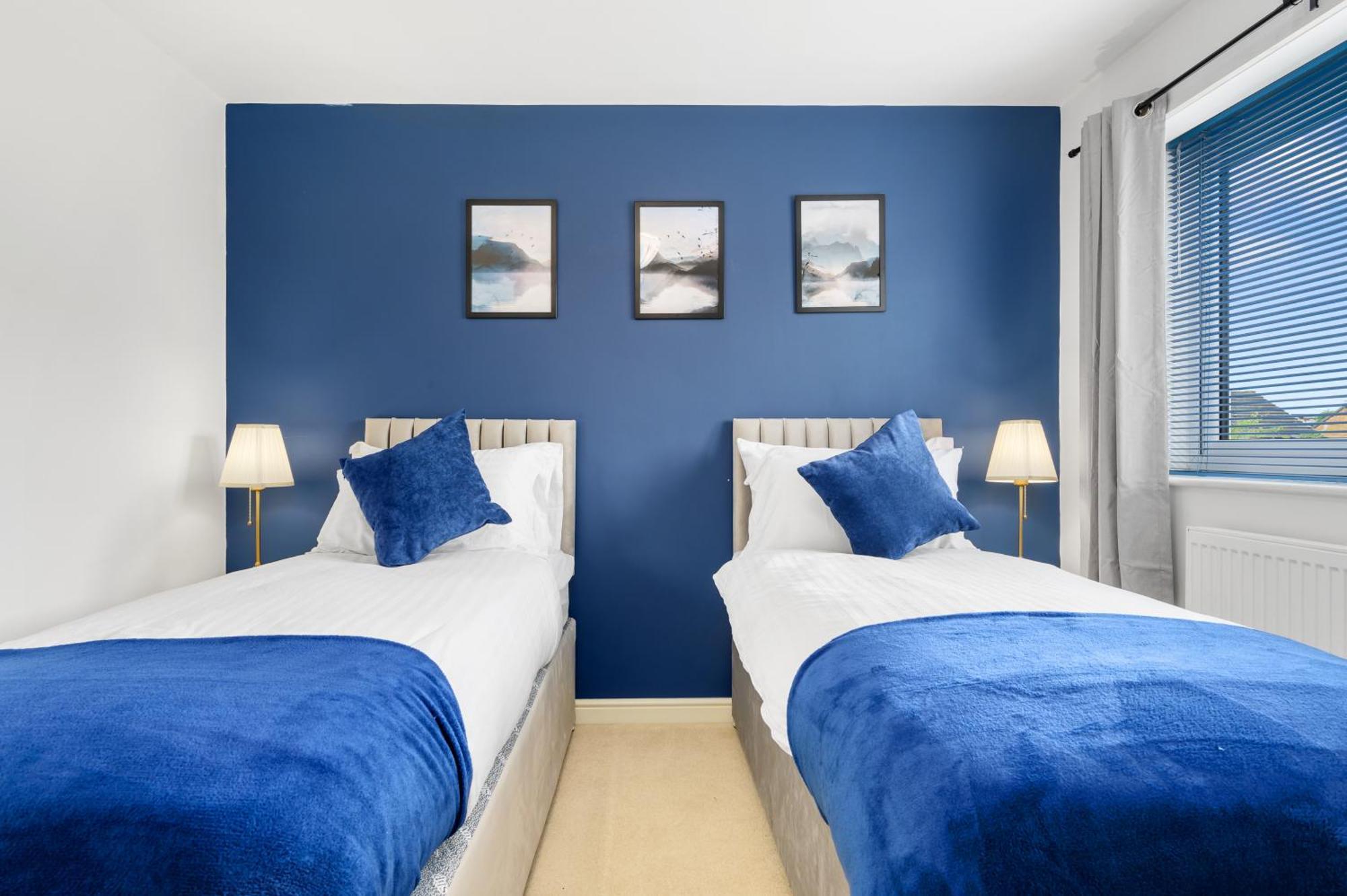 Comfy Stay 6Mins To Coop Live Arena, Etihad Stadium & City Centre With Wifi & Free Private Parking Манчестер Экстерьер фото