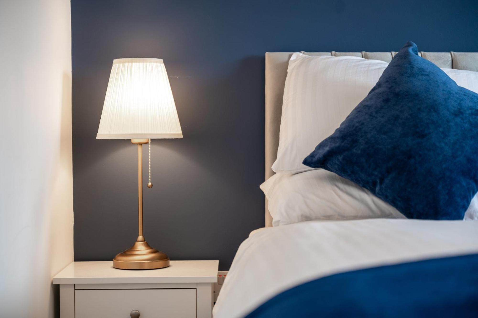 Comfy Stay 6Mins To Coop Live Arena, Etihad Stadium & City Centre With Wifi & Free Private Parking Манчестер Экстерьер фото