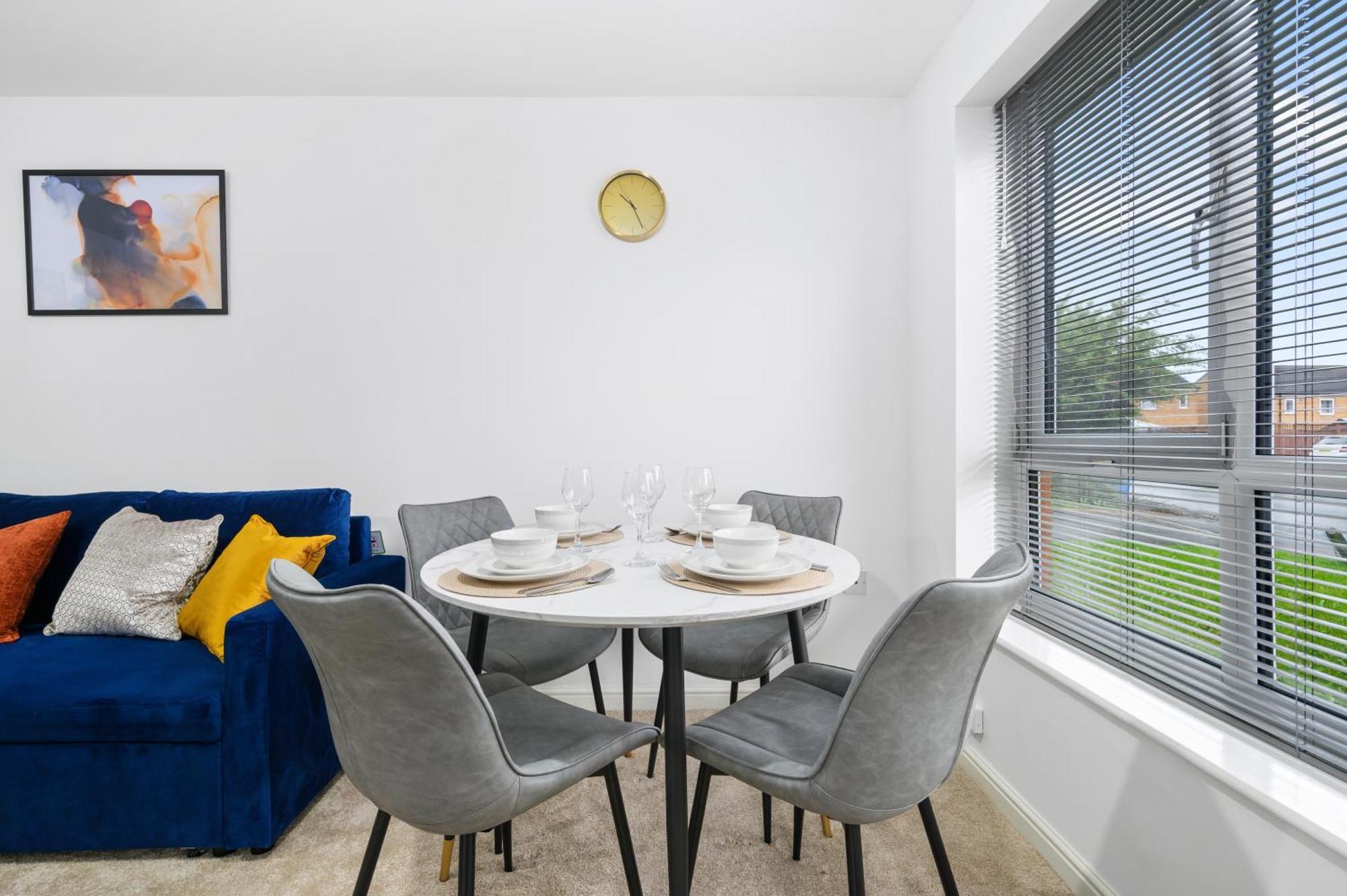 Comfy Stay 6Mins To Coop Live Arena, Etihad Stadium & City Centre With Wifi & Free Private Parking Манчестер Экстерьер фото